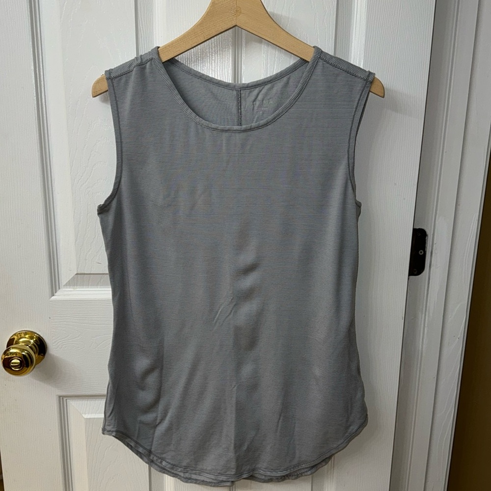 Athleta tank